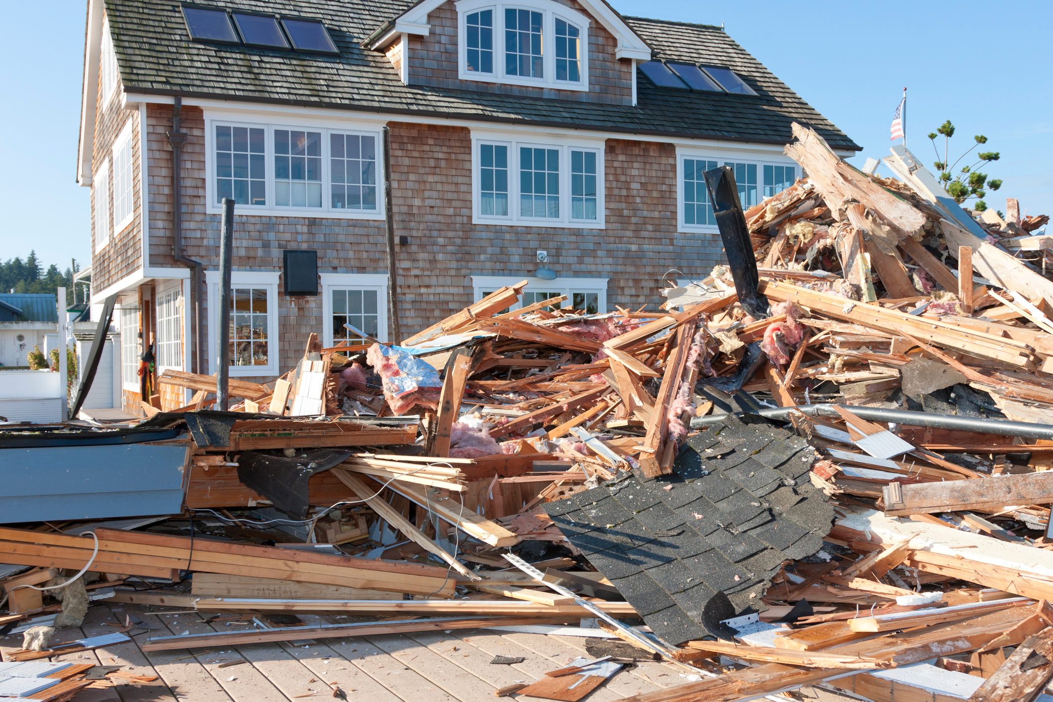 Construction debris and renovation waste removal